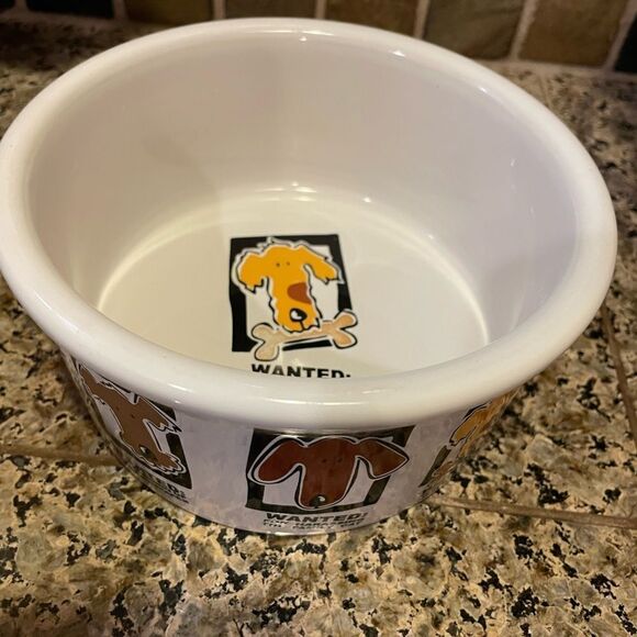 Mug Shots Signature Stoneware Dog Bowl 6 inch - Picture 2 of 12